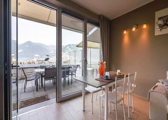 Lakefront Retreat With Garden Apartment Marone
