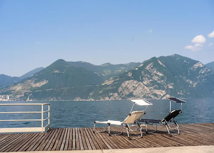 Apartment Lakefront Retreat With Garden Marone